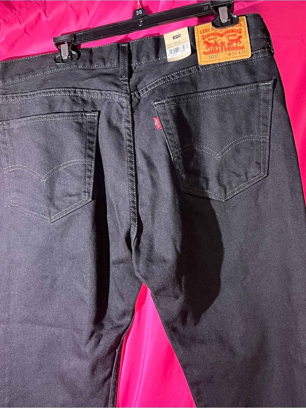 NWT! Men’s size 36x30 Levi's 505 Black Regular Straight Leg